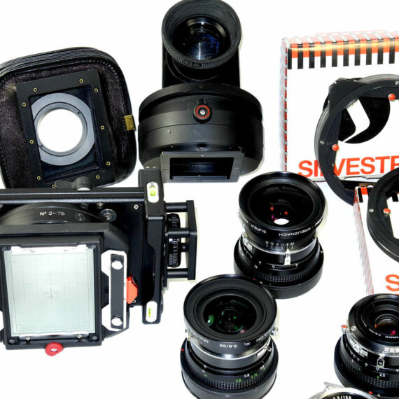 Silvestri camera outfit Sold with 4 x Silvestri lenses , finder and accessories Nice Mint- / Free Shipping (USA)