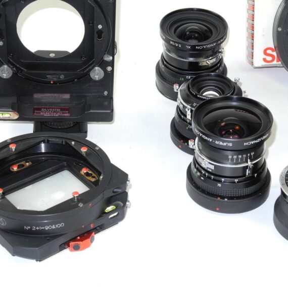Silvestri camera outfit Sold with 4 x Silvestri lenses , finder and accessories Nice Mint- / Free Shipping (USA)