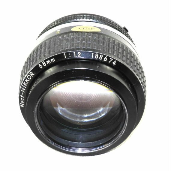 Nikon 58/1,2 Noct-Nikkor AIS w.caps & filter Ex++/Mint- Nice fast & Rare Lens.  / SOLD