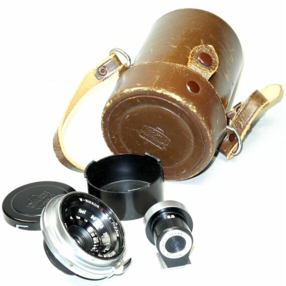 Nikon 2,5cm f4 W-Nikkor-C with Nikkor 2,5cm viewfinder with original case & caps Mint- / SOLD