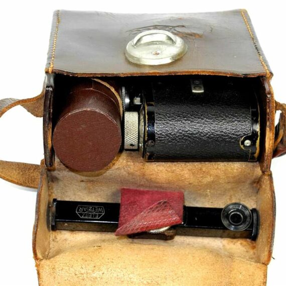 Leica IA Nr. 17525 with original case, rangefinder and film cassette in box Nice vintage set /SOLD