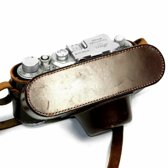 Leica IIIc K camera with 50mm Summitar lens  & case Ex+/ Rare