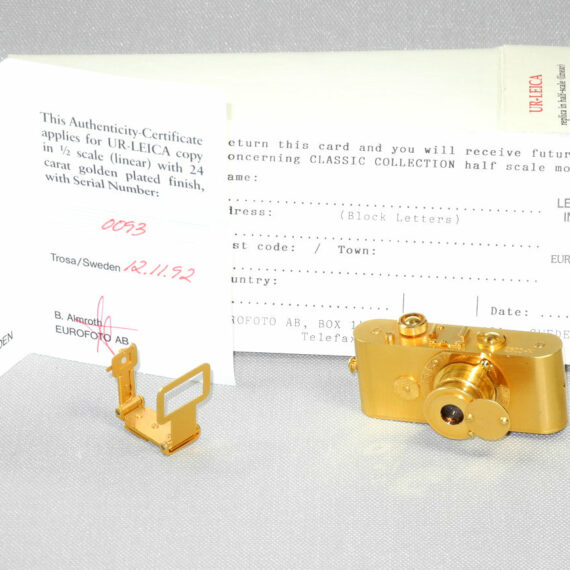 Leica UR Half Scale 24kt Gold Plated Camera Replica with box,finder,cards Mint/- Rare/ free shipping (USA)