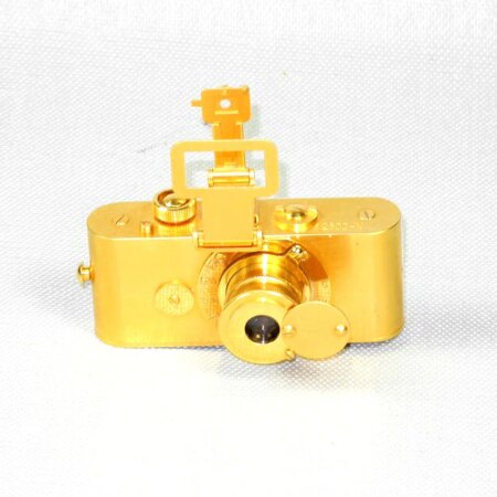 Leica UR Half Scale 24kt Gold Plated Camera Replica with box,finder,cards Mint/- Rare/ free shipping (USA)