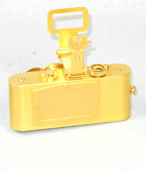 Leica UR Half Scale 24kt Gold Plated Camera Replica with box,finder,cards Mint/- Rare/ free shipping (USA)