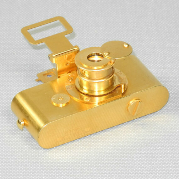 Leica UR Half Scale 24kt Gold Plated Camera Replica with box,finder,cards Mint/- Rare/ free shipping (USA)