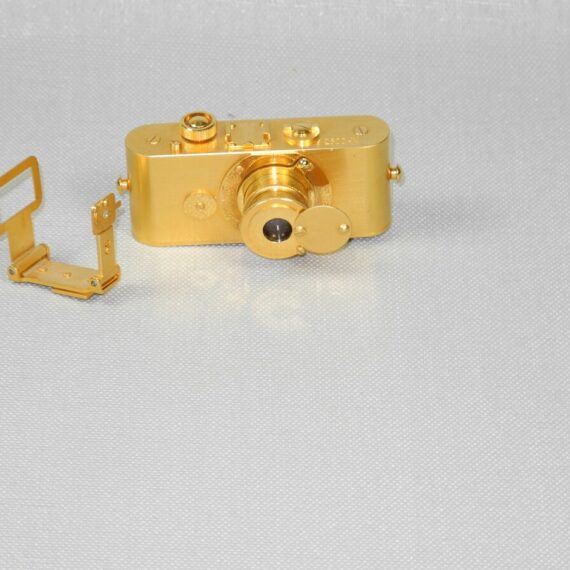 Leica UR Half Scale 24kt Gold Plated Camera Replica with box,finder,cards Mint/- Rare/ free shipping (USA)