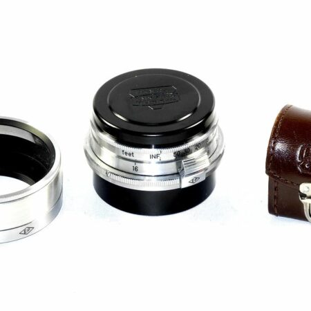 Nikon 2,8cm f3,5 W-Nikkor-C with 2,8cm finder,Metal hood and caps Mint- / SOLD