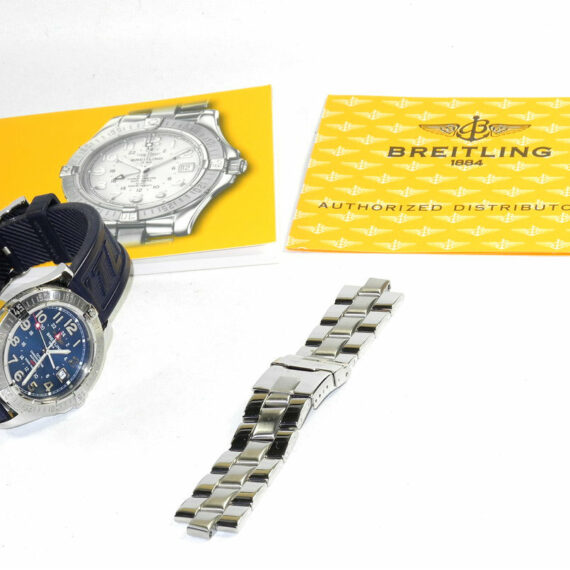 Breitling Colt GMT is the stainless steel blue face version With Breitling Stainless Extra bracelet W/Box Mint-