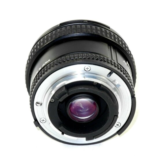 Nikon  20/2,8 AF Nikkor Lens Mint-