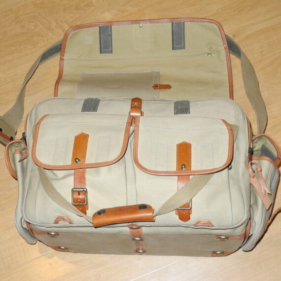 FOGG Latitude Tan & Brown finish camera bag with pouches,inserts & padded strap Ex++
