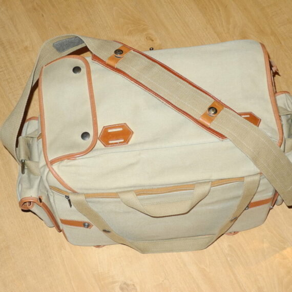 FOGG Latitude Tan & Brown finish camera bag with pouches,inserts & padded strap Ex++