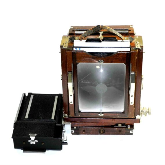 Gundlach 4x5 Wooden camera with lens & backs Ex+
