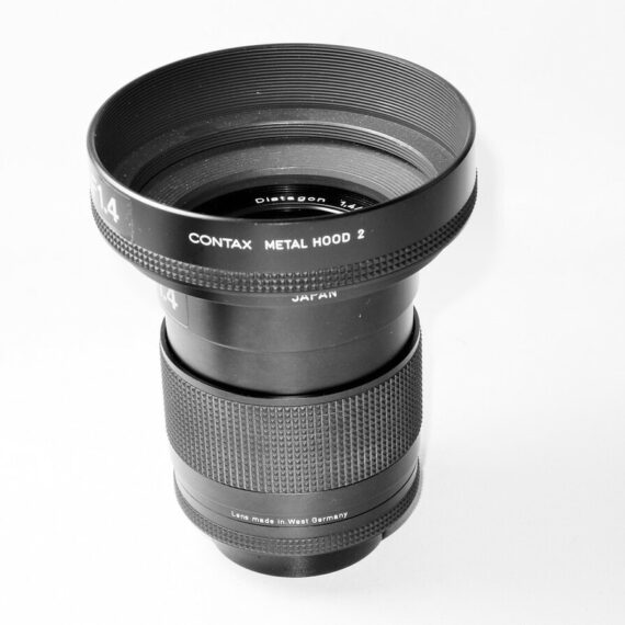 Contax 35/1,4 Zeiss Distagon T*  MM Lens with Metal hood Made in Germany  Mint-