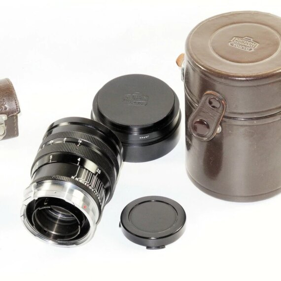 Nikon 8,5cm f1,5 Nikkor-S-C Black Rangefinder "C"lens with hood,caps & finder,case Nice Mint- /sold