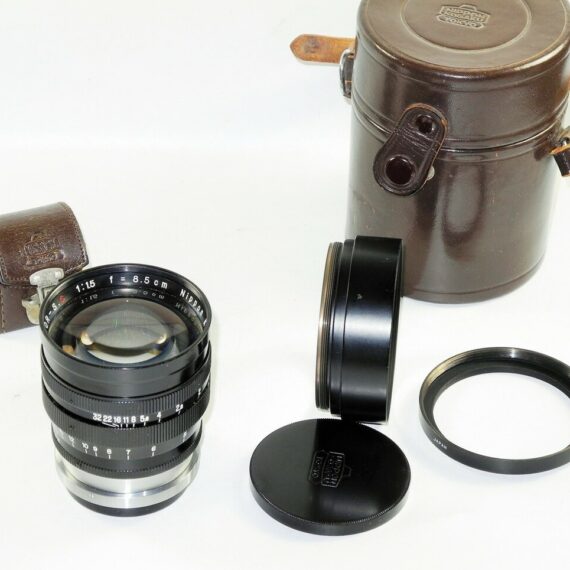 Nikon 8,5cm f1,5 Nikkor-S-C Black Rangefinder "C"lens with hood,caps & finder,case Nice Mint- /sold