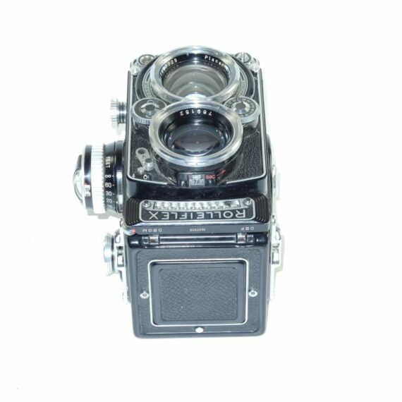 Rollei 2,8F TLR With 80mm Planar lens Ex++