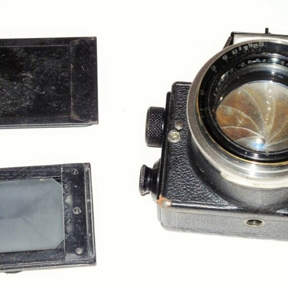 Ernemann Ermanox Plate Camera w 10cm F2 Lens - Nice and Rare camera 4/19