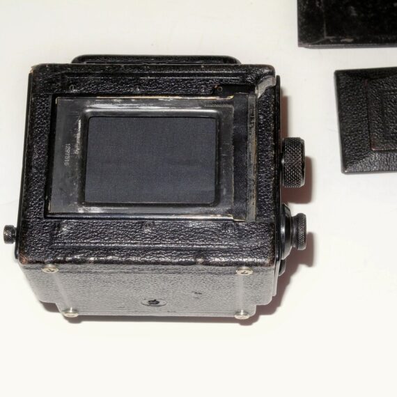 Ernemann Ermanox Reflex camera With 10,5cm F1,8 Ernostar Anastigmat Lens Rare Nice camera / SOLD