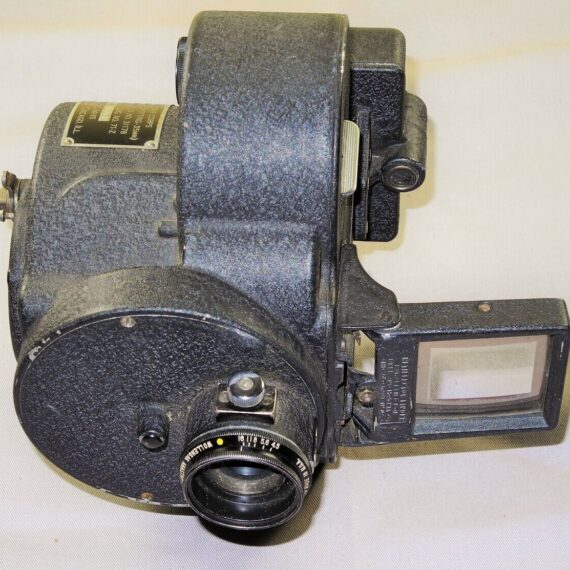 Bell & Howell WWII 35mm Film Bomb Spotter Type A-4 Spotting 1942 Camera RARE ! SOLD