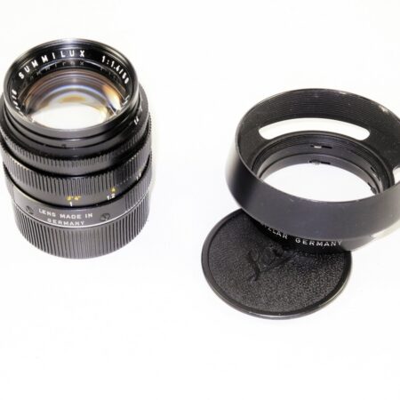 Leica 50/1,4 Summilux-M "Wetzlar" with hood and caps Ex++/Mint- / SOLD