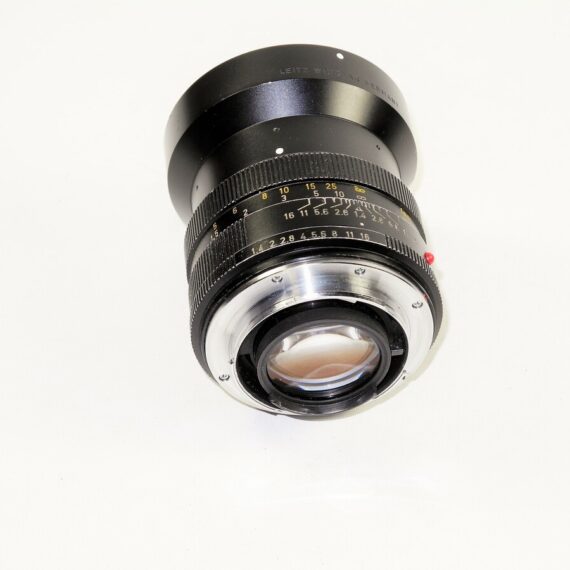 Leica 50/1,4 Summilux-R 3 cam lens Sold with Leica hood,caps  & case Ex+