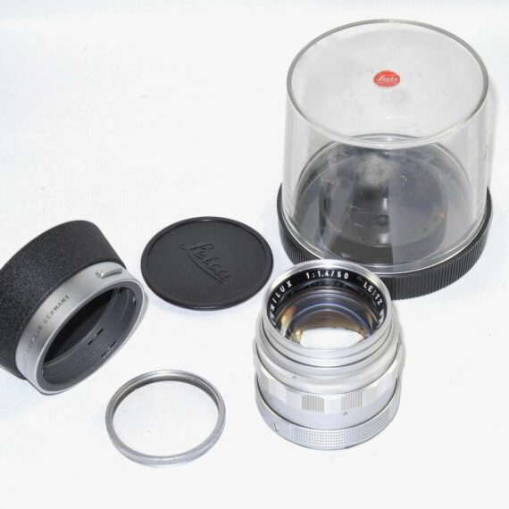 Leica 50/1,4 Summilux M Chrome "Wetzlar" with Leica E43 UVA filter & Metal Hood Mint-