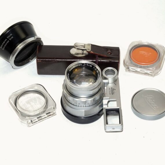 Leica 50/2 Summicron Dual Range with Box,Eyes,Filters,caps  & Hood Mint- / SOLD
