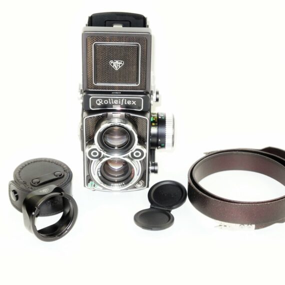 Rollei 2,8 FX camera W/80/2,8mm Planar lens+ Rollei Prism,case,Hand-grip w/cable release,hood,strap,cap,manual,in boxes Mint/- free shipping  (USA)