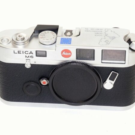 LEICA M6 Ausrüstung Benelux Rangefinder 0.72 mag Camera Model, 96 Mint- camera  / SOLD