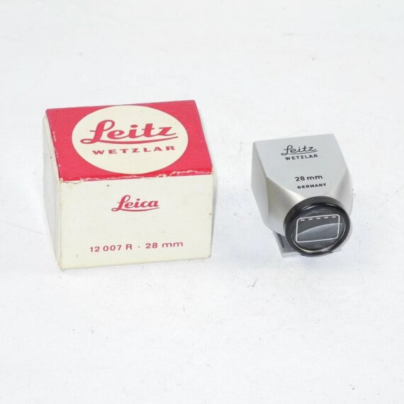 Leica 28mm metal chrome finder with box Mint- / free shipping (US)