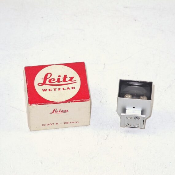 Leica 28mm metal chrome finder with box Mint- / free shipping (US)