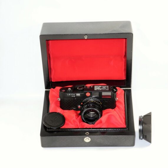 LEICA M6 "Ein Stück Camera Set with Leica 35/1,4mm Asph matching lens,box,and paperwork ,Mint/- Nice Rare set / SOLD