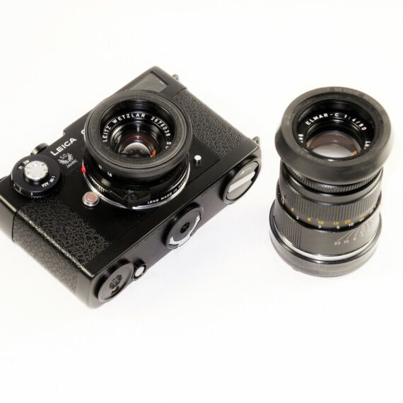 Leica CL "50 Jahre"  With 2 Leica lenses 40/2mm & 90/4mm in original box ,original paperwork Ex++/Mint- / Free shipping (USA)