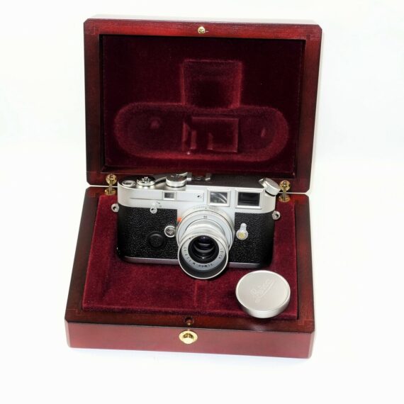 Leica M6J camera set with matching 50/2,8mm lens,box and certificate Mint/- / SOLD