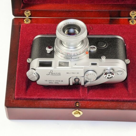 Leica M6J camera set with matching 50/2,8mm lens,box and certificate Mint/- / SOLD