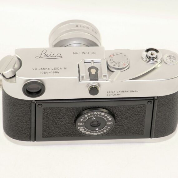 Leica M6J camera set with matching 50/2,8mm lens,box and certificate Mint/- / SOLD