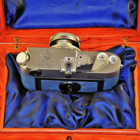 LEICA M6 PLATINUM (10454) ANTON BRUCKNER 1824~1896, 1996 set W/Leica 50mm lens & Leica Original Box Nice Mint/- set