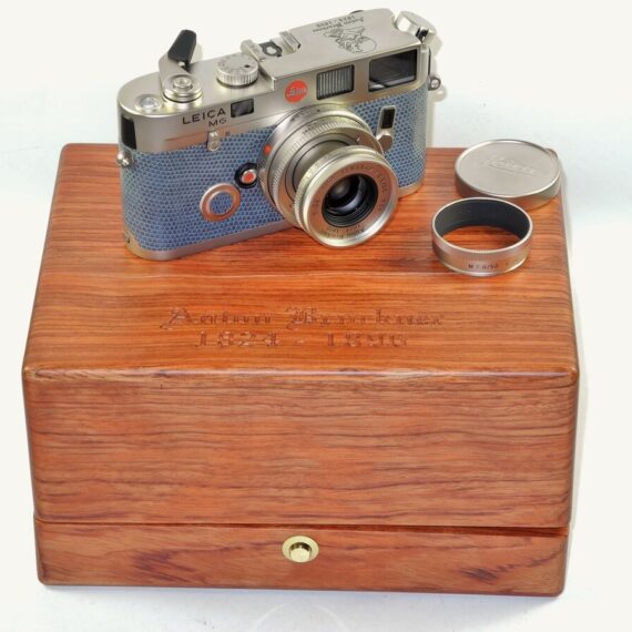 LEICA M6 PLATINUM (10454) ANTON BRUCKNER 1824~1896, 1996 set W/Leica 50mm lens & Leica Original Box Nice Mint/- set