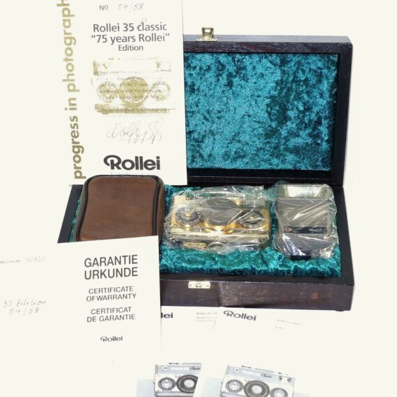 Rollei 35 Classic Gold 75th anniversary 1920-1995 W.Box,manual.cap,flash L.NEW / RARE / SOLD