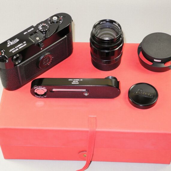 Leica MP3 LHSA SPECIAL EDITION BLACK PAINT Set Cat # 10318 Mint/ L.New- / SOLD