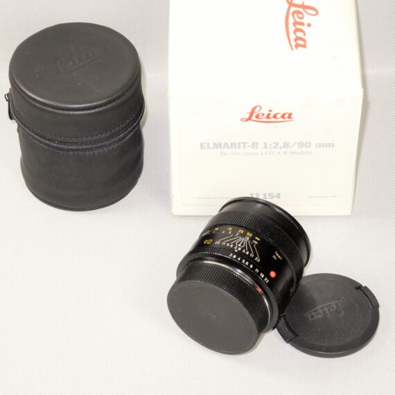 Leica 90/2,8 Elmarit-R 3 cam lens, Cat #11154 E55 filter size late lens in Ex++ / Free shipping (USA)