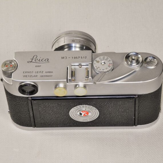 Leica M3 Single Stroke with Leica 50/2 Summicron-Col lens,Hood,Filter,Meter Ex+/++