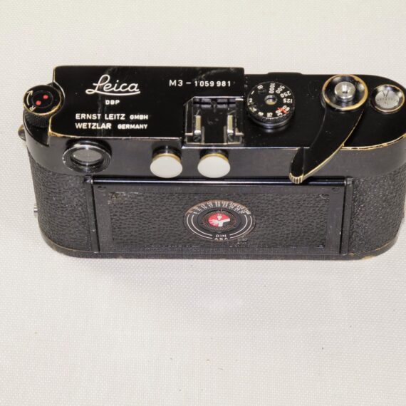 Leica M3 black paint single stroke camera with box, Leather case, manual (recently overhauled) Ex+/Ex++ /SOLD
