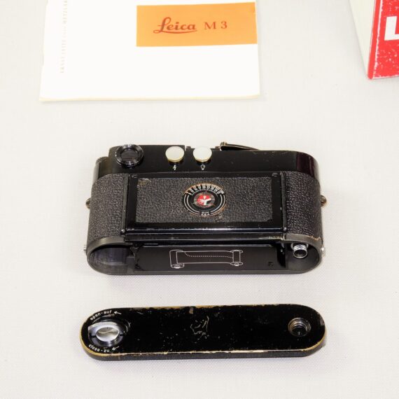Leica M3 black paint single stroke camera with box, Leather case, manual (recently overhauled) Ex+/Ex++ /SOLD