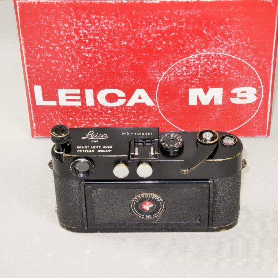 Leica M3 black paint single stroke camera with box, Leather case, manual (recently overhauled) Ex+/Ex++ /SOLD