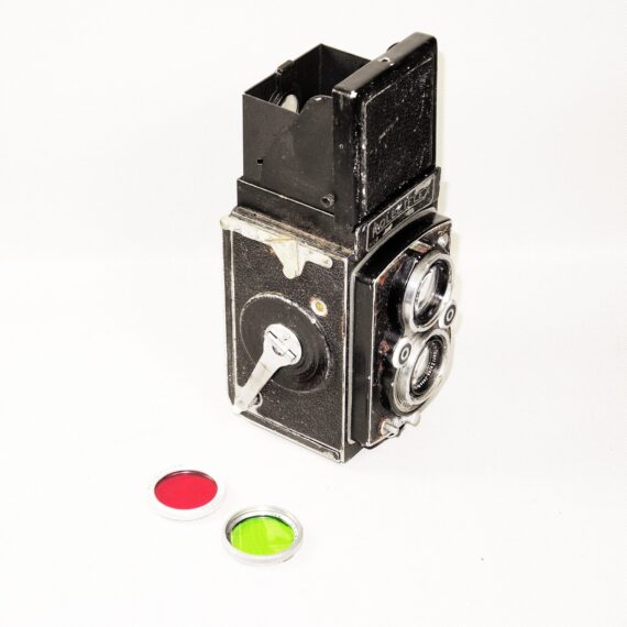 Rolleiflex Automat Model 2 W/7,5cm f3,5 Tessar lens and 2 filters Ex