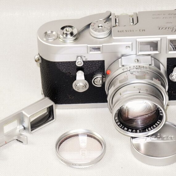 Leica M3 Single Stroke (1960) with Leica 50/2 Summicron- Dual Range(1962) Ex+/++ / SOLD