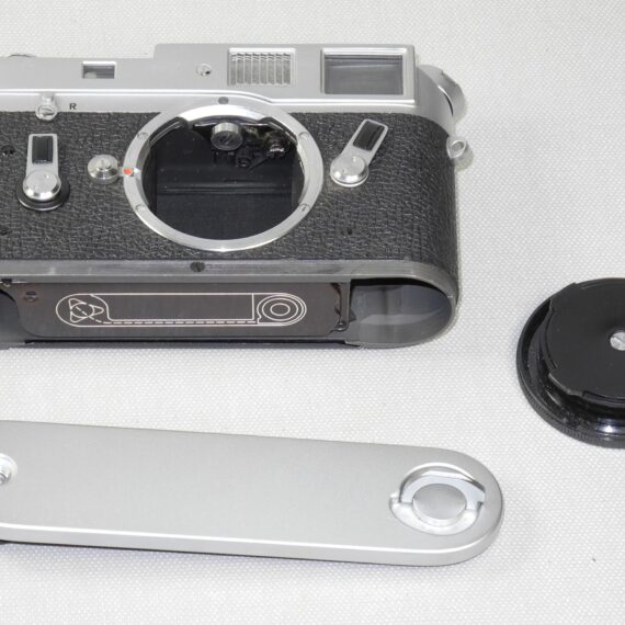 Leica M4 Chrome camera Ex++/Mint- /SOLD