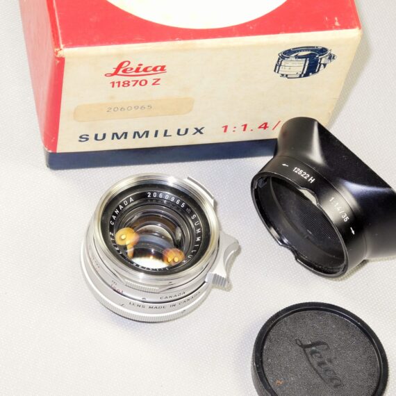 Leica 35mm f1,4 Summilux-M Silver 1st Type RARE lens W.12522 H / OLLUX black Hood Sold with Leica Original box, caps Ex++/M-